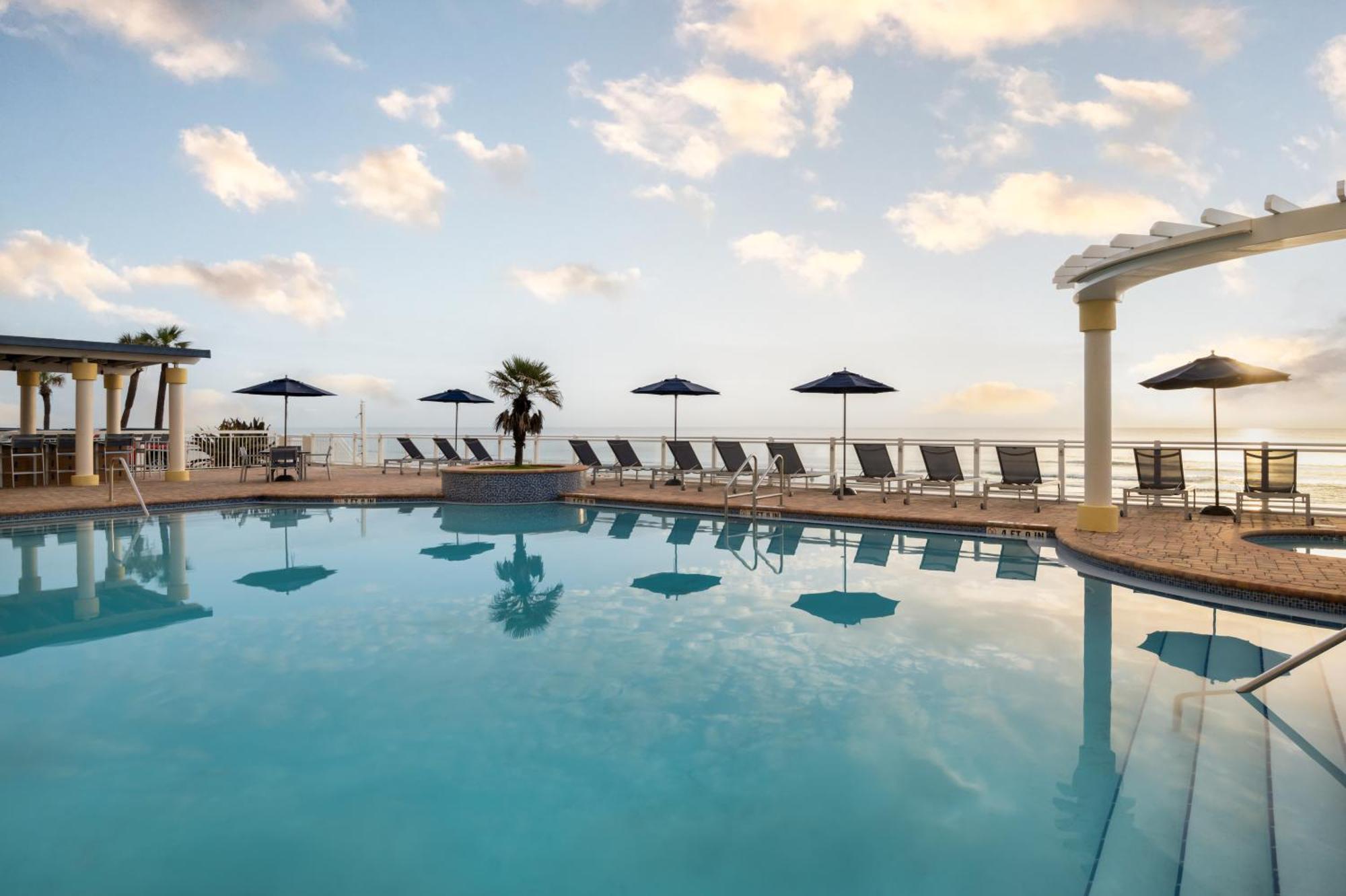 Hilton Garden Inn Daytona Beach Oceanfront Екстер'єр фото